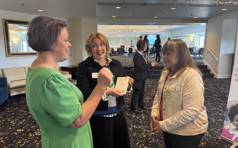 Members Amy Phillips and Michelle Smith Networking